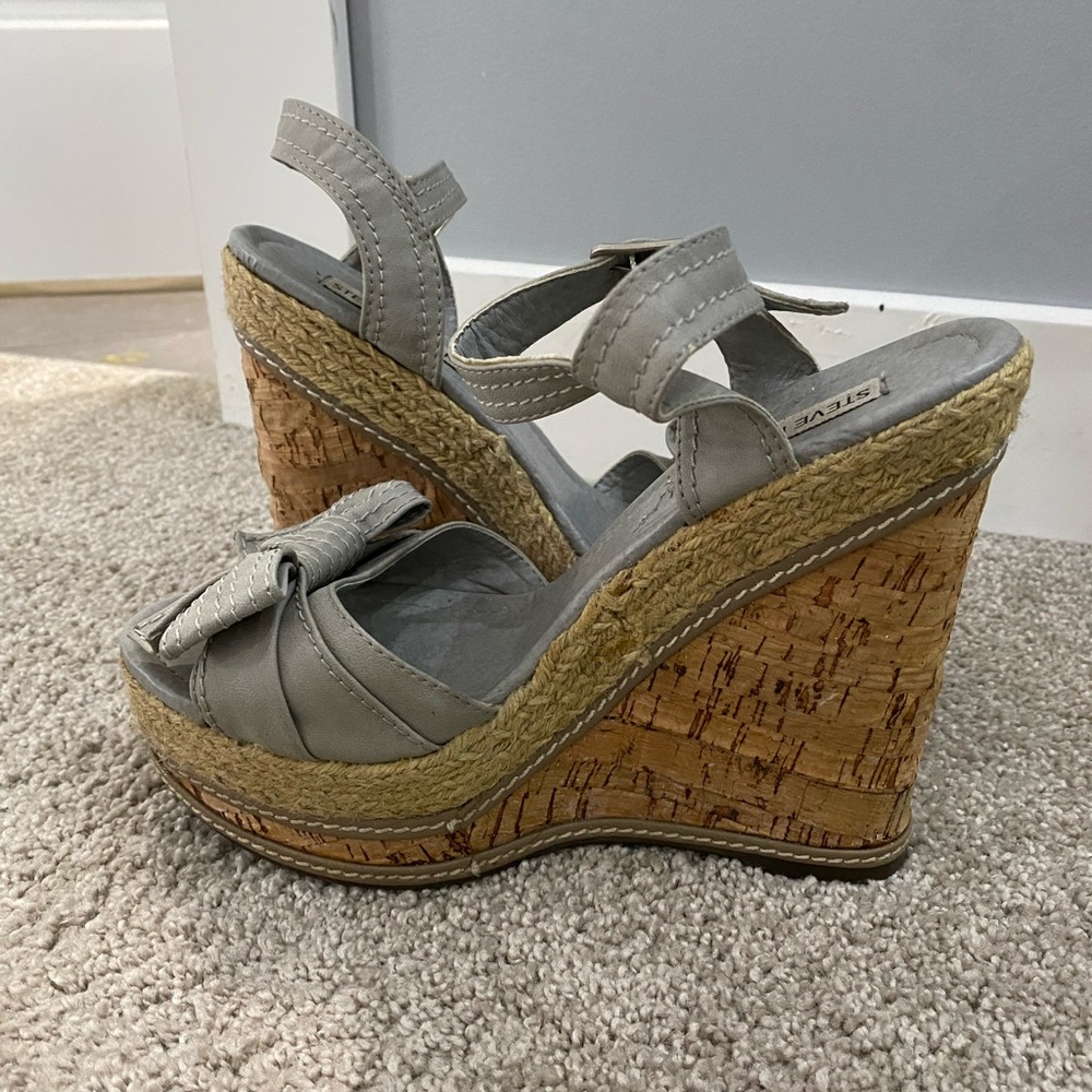 Steve Madden wedges